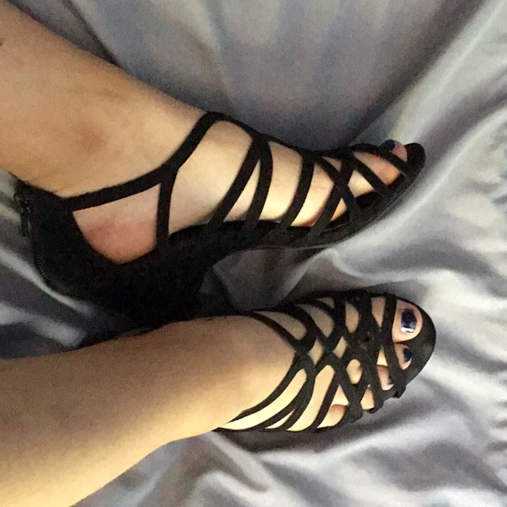 Cute black heels